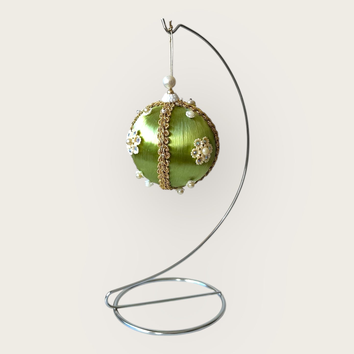 vintage Versailles ornament