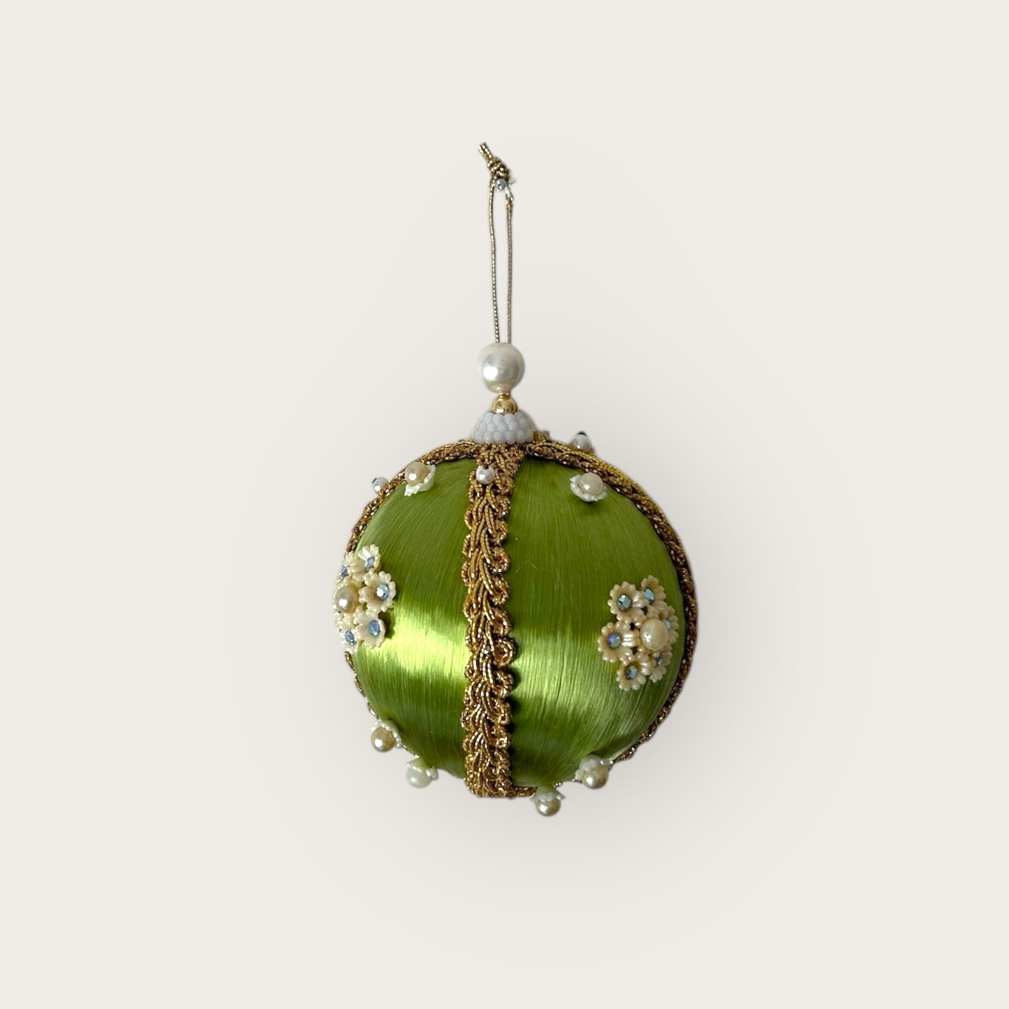vintage Versailles ornament