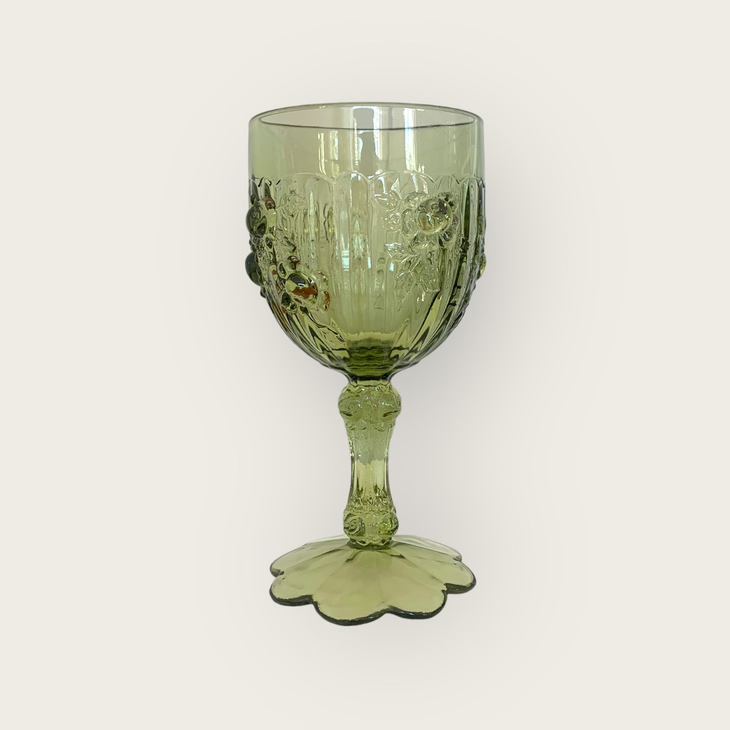the scallop wine glass set