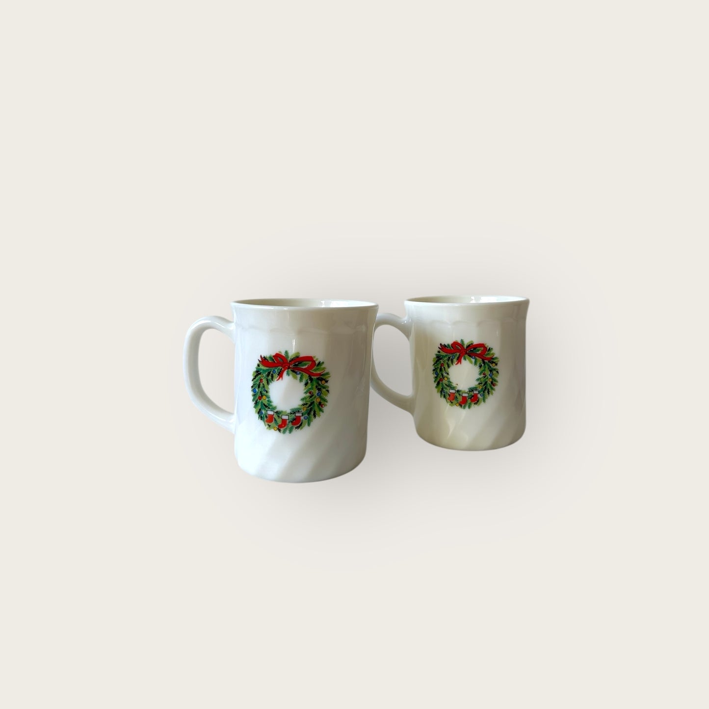 vintage christmas mugs