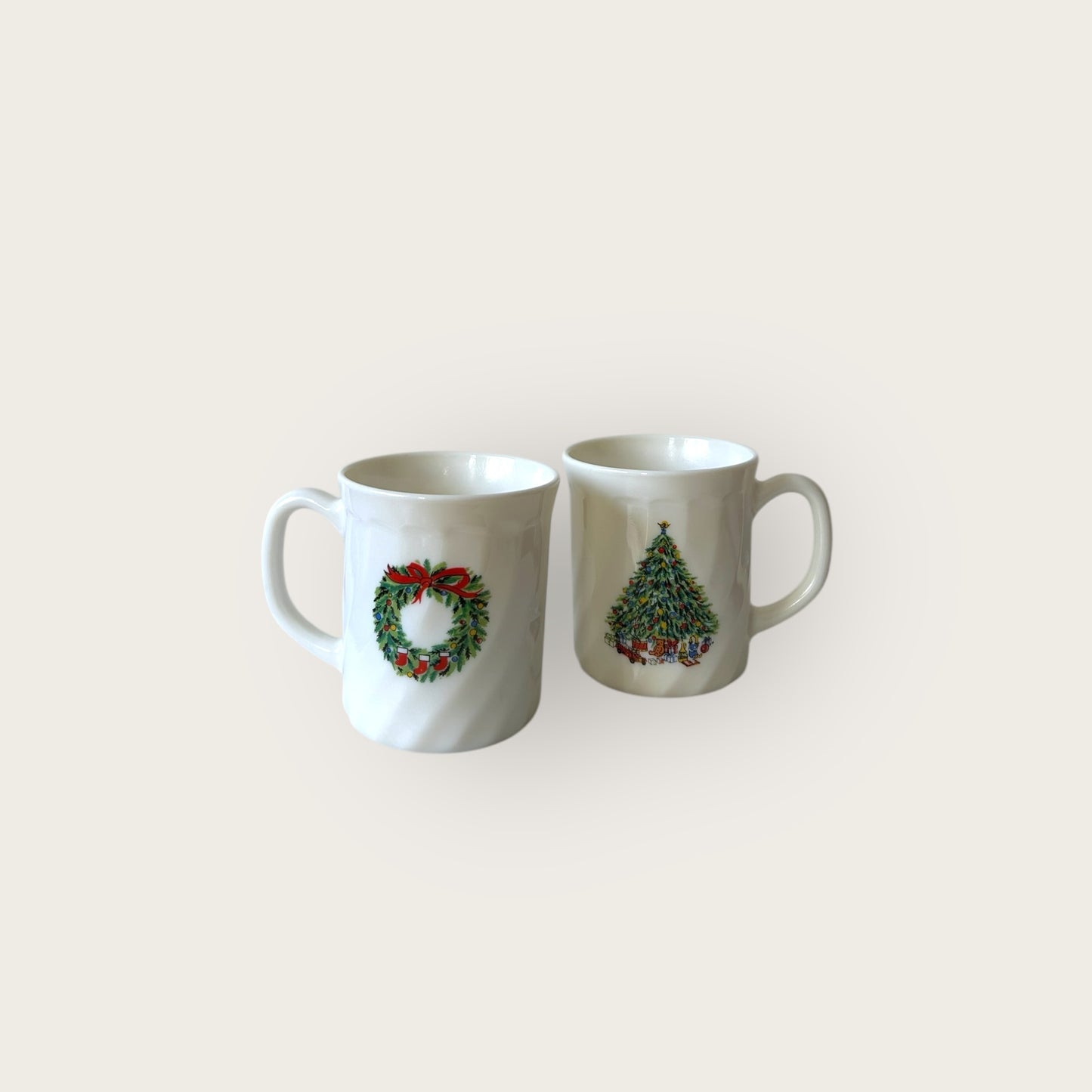 vintage christmas mugs