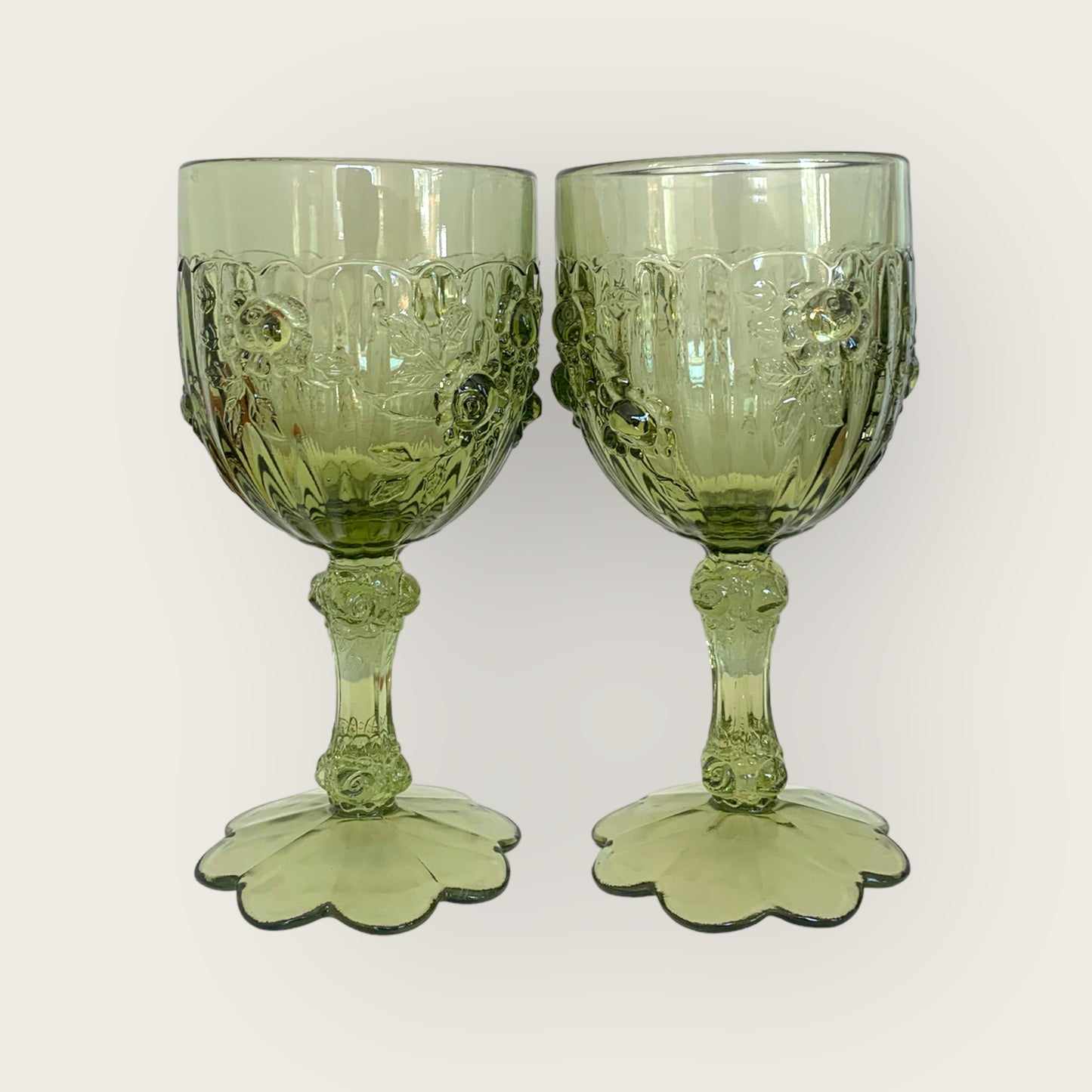 the scallop wine glass set