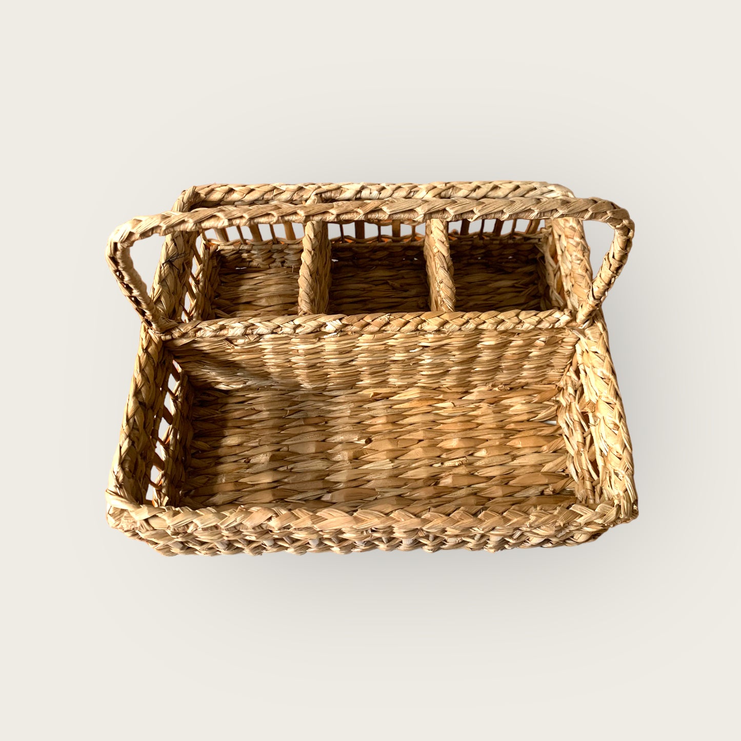 woven silverware caddy