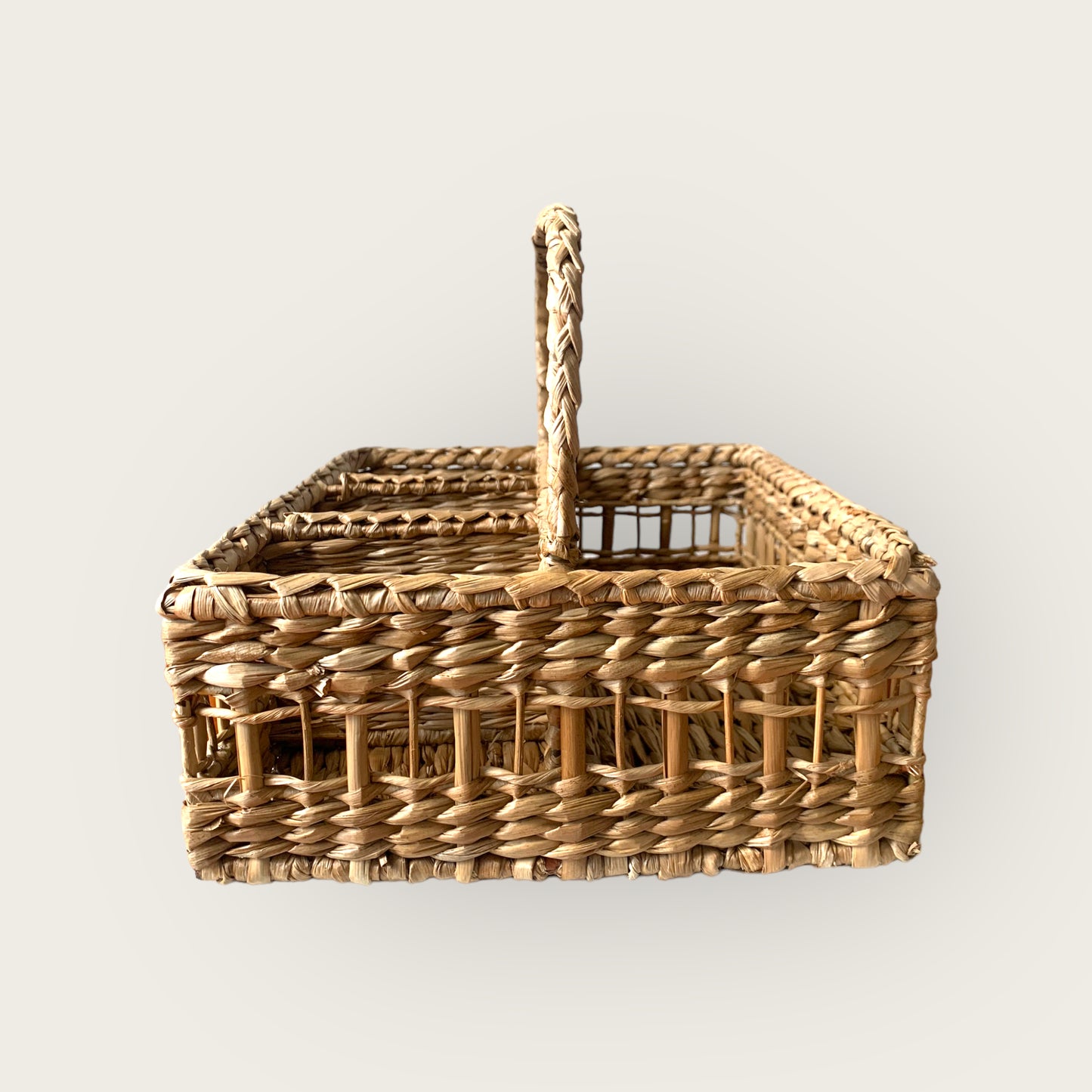 woven silverware caddy